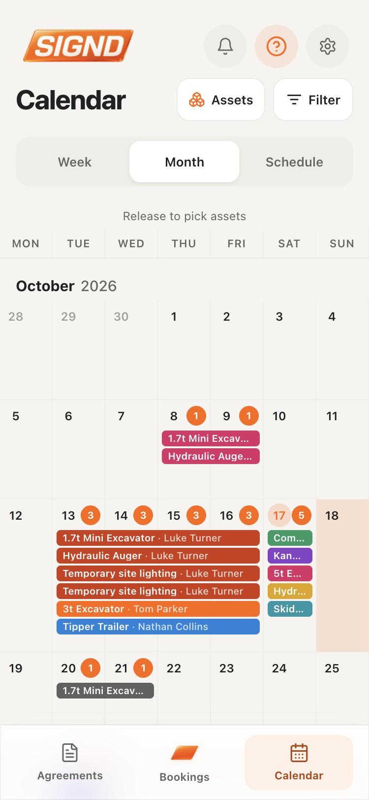Signd phone calendar showing equipment bookings across a month and Agreements, Bookings and Calendar navigation.